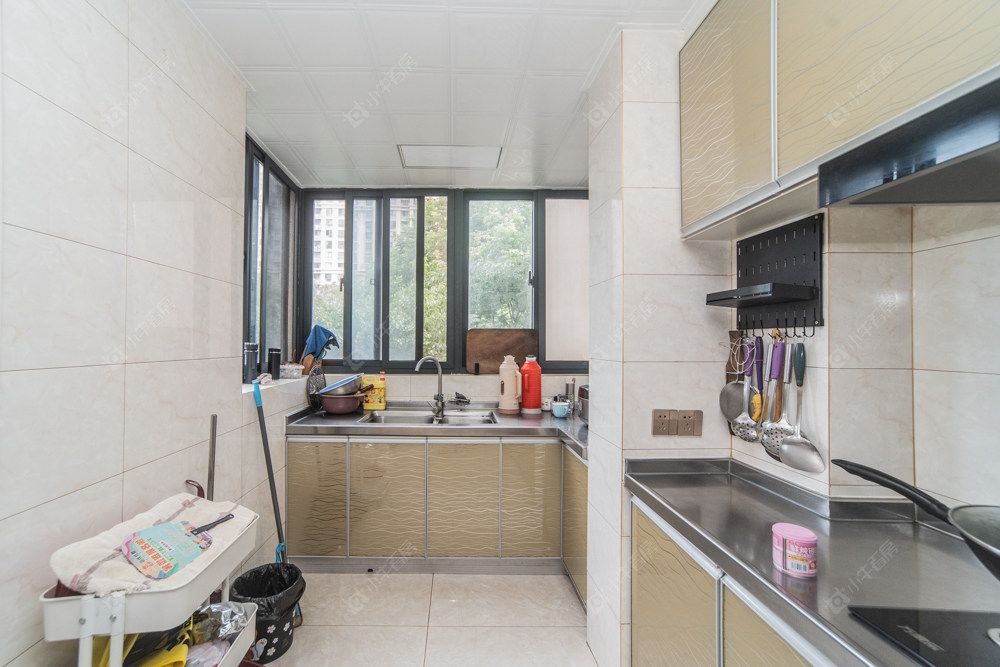 常州世茂香槟湖一期在售二手房源室内图_小牛看房