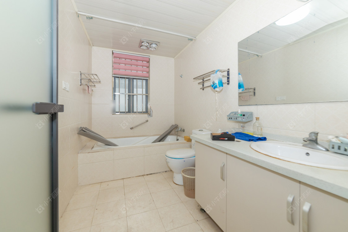 常州滨江明珠城东区在售二手房源室内图_小牛看房