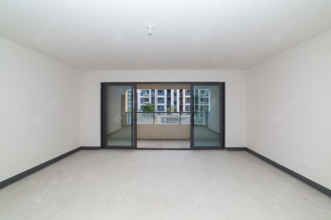 常州美的世茂云筑在售二手房源室内图_小牛看房