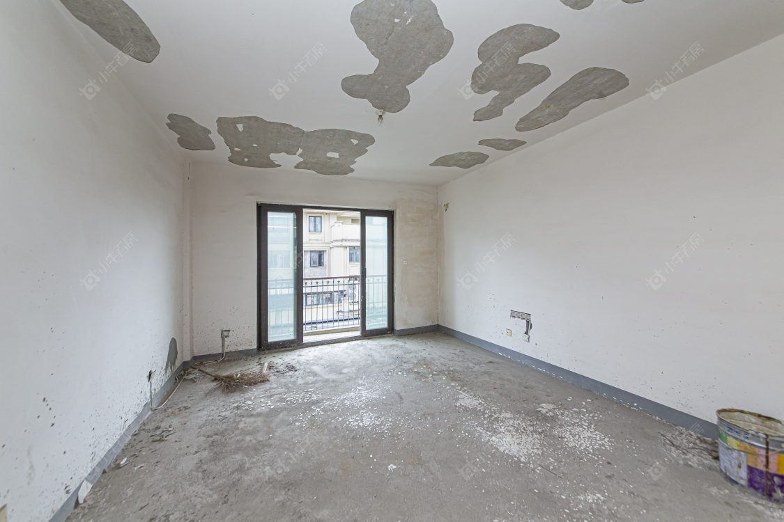 常州绿地香奈别墅区在售二手房源室内图_小牛看房