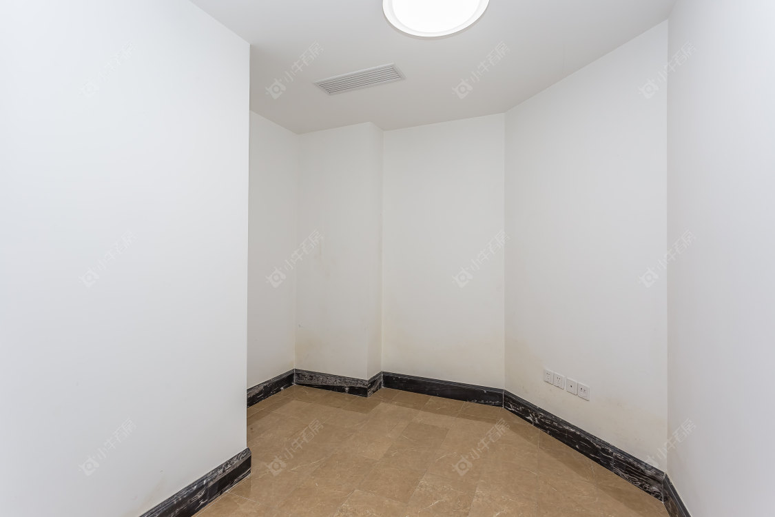 常州金新鼎邦别墅区在售二手房源室内图_小牛看房