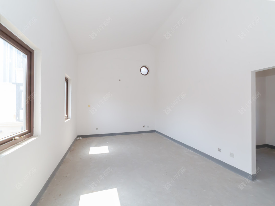 常州龙湖原山别墅区在售二手房源室内图_小牛看房