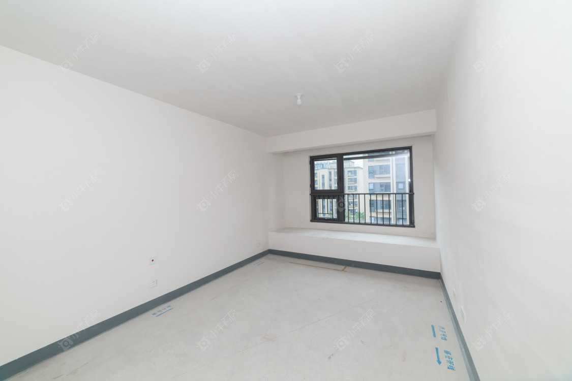 常州美的世茂云筑在售二手房源室内图_小牛看房