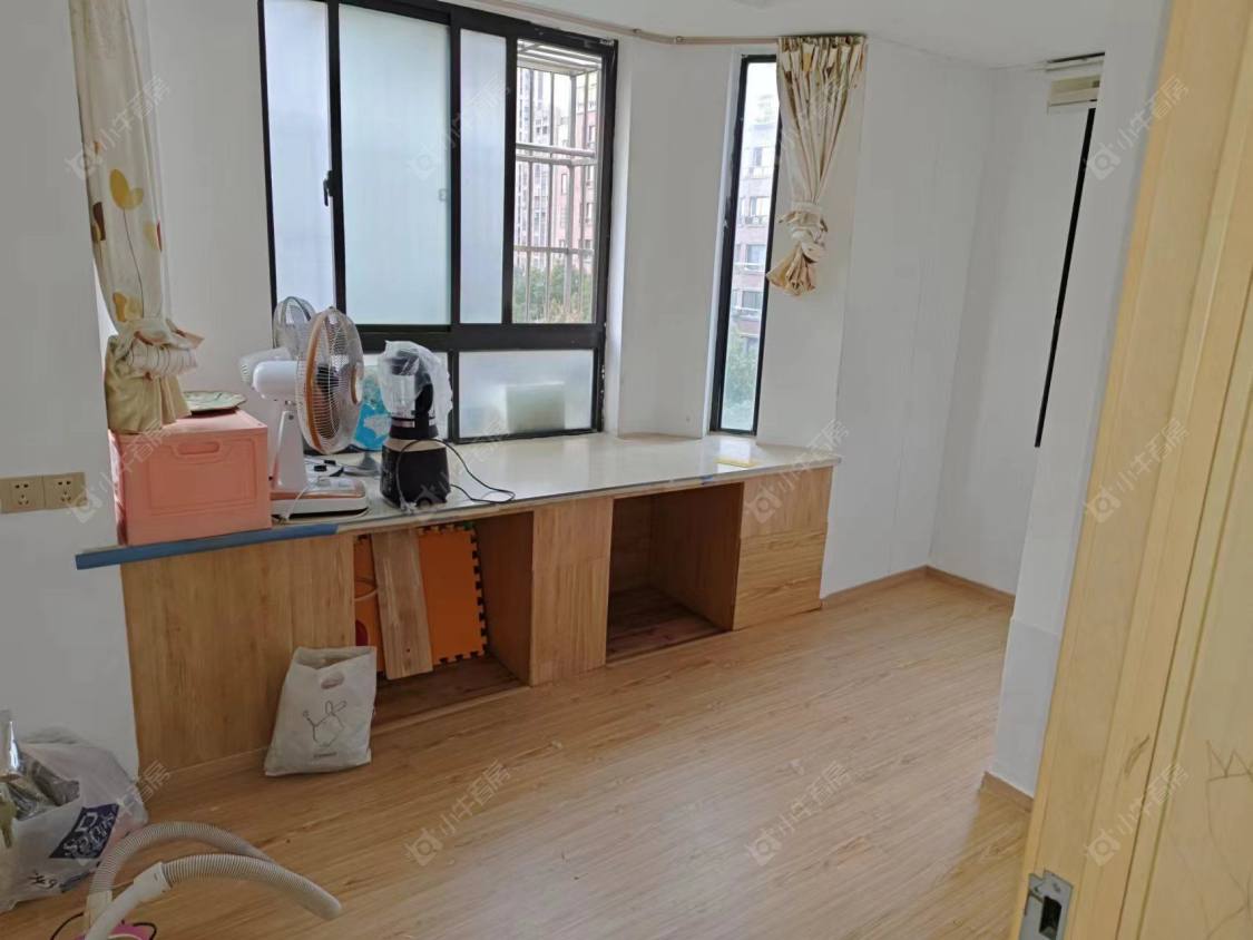 常州绿地世纪城一期在租房源室内图_小牛看房