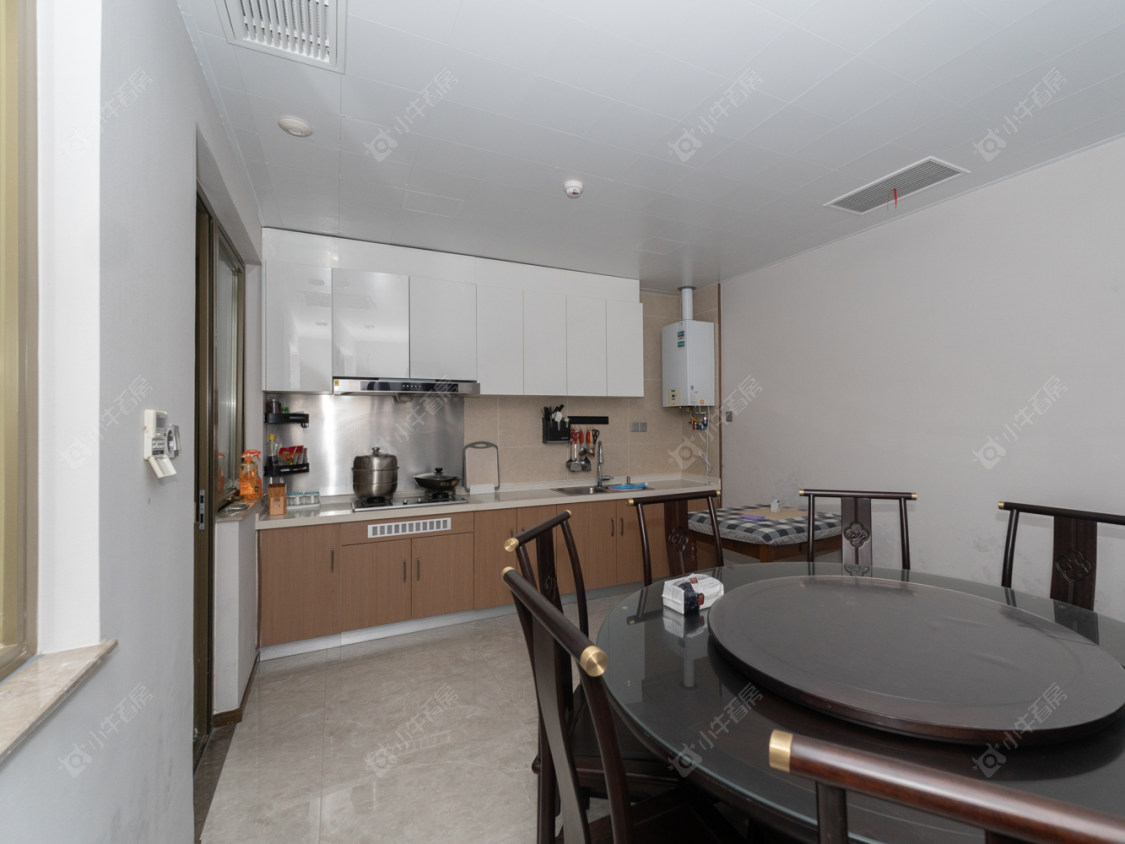 常州雅居乐山湖城湖畔小院在售二手房源室内图_小牛看房