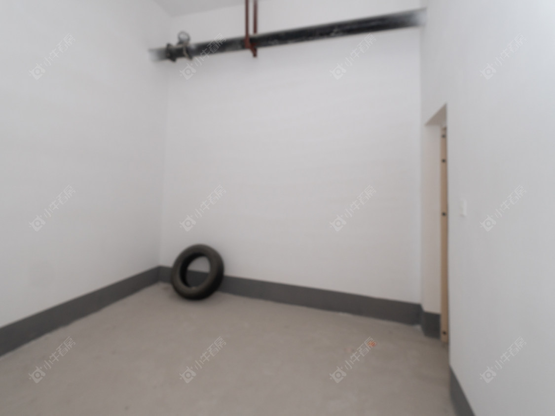 常州翡丽蓝湾别墅区在售二手房源室内图_小牛看房