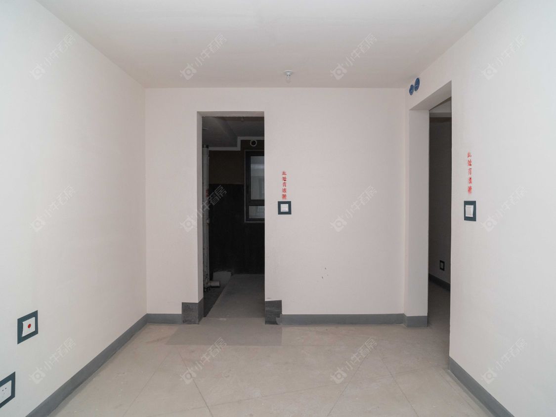 常州保利和光晨樾在售二手房源室内图_小牛看房