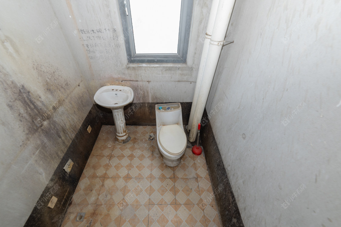 常州凤凰名城在售二手房源室内图_小牛看房