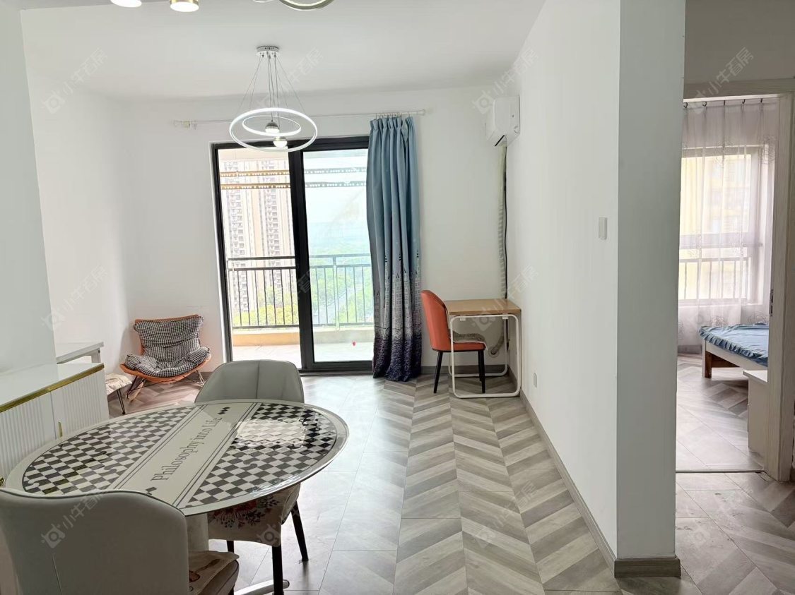 常州世茂香槟湖二期在租房源室内图_小牛看房