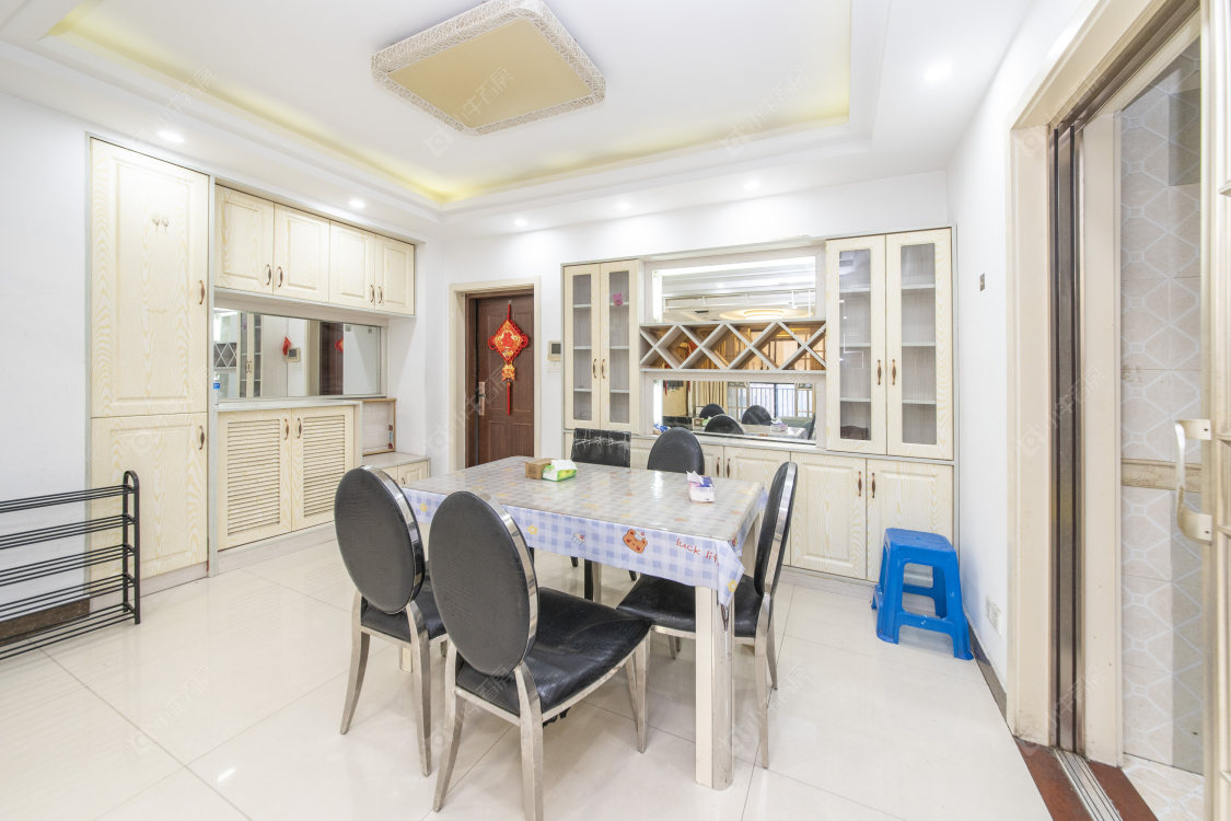 常州吾悦广场北区在售二手房源室内图_小牛看房