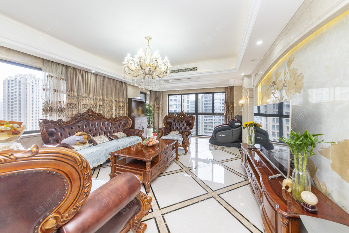 常州玉兰广场二期5室2厅3卫在售二手房房源图片