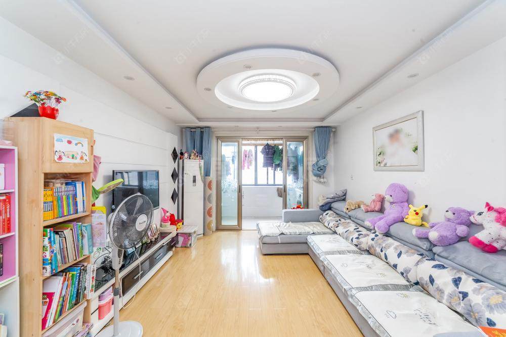 常州绿地世纪城三期在售二手房源室内图_小牛看房