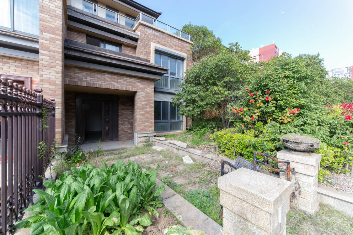 常州水晶城别墅区在售二手房源室内图_小牛看房