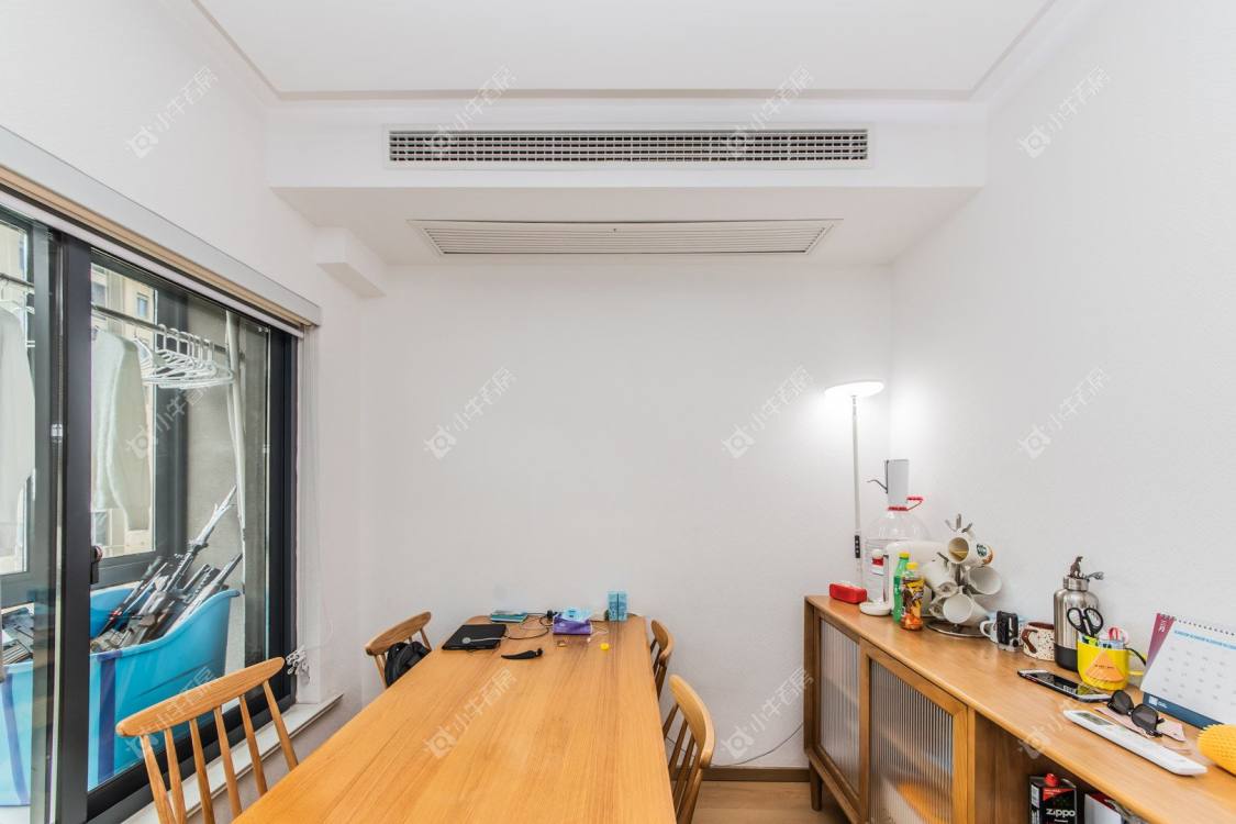 常州世茂香槟湖二期在租房源室内图_小牛看房