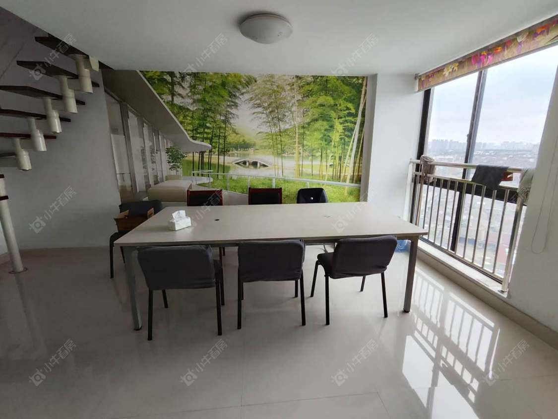 常州港龙尚层在租房源室内图_小牛看房