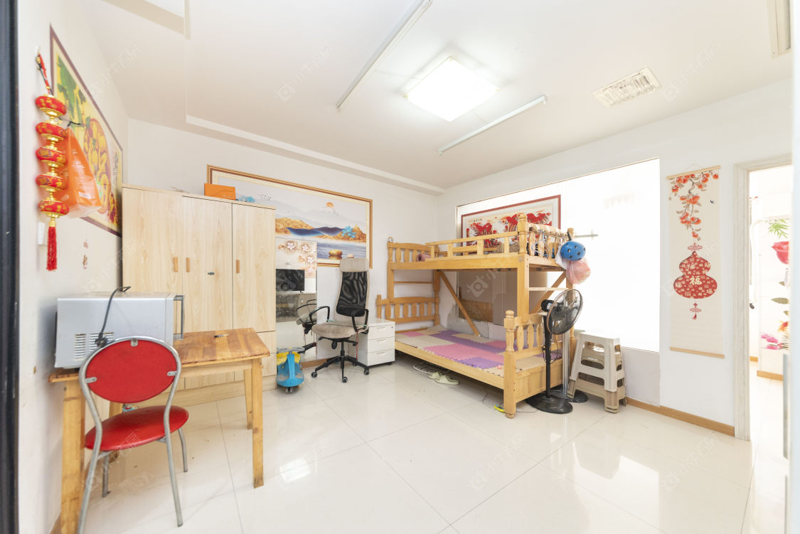 常州亚泰财富中心在售二手房源室内图_小牛看房