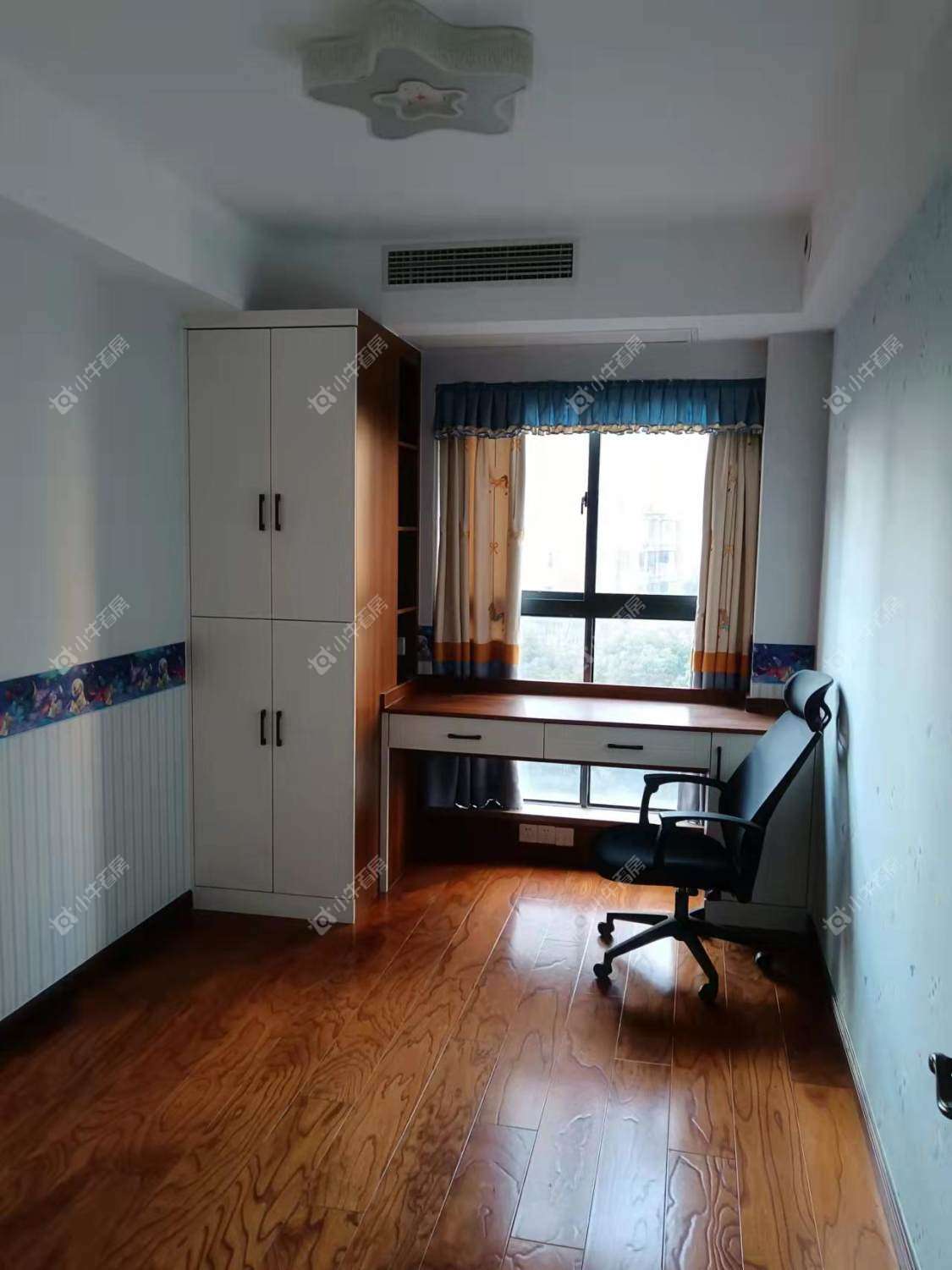 常州常发豪庭国际租房_常发豪庭国际4室2厅房源出租