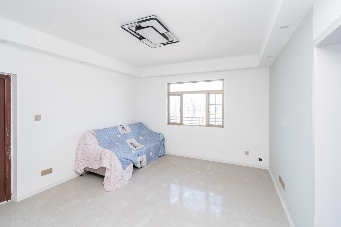 常州和平国际商业街3室2厅1卫在售二手房房源图片