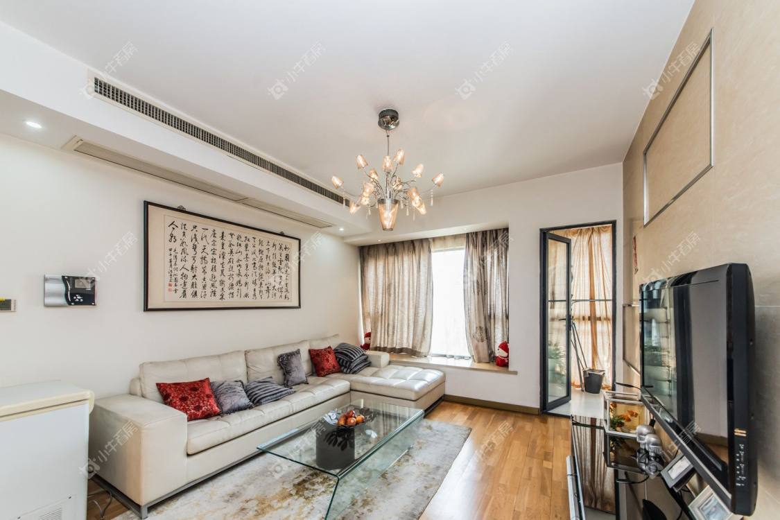 常州世茂香槟湖一期在租房源室内图_小牛看房