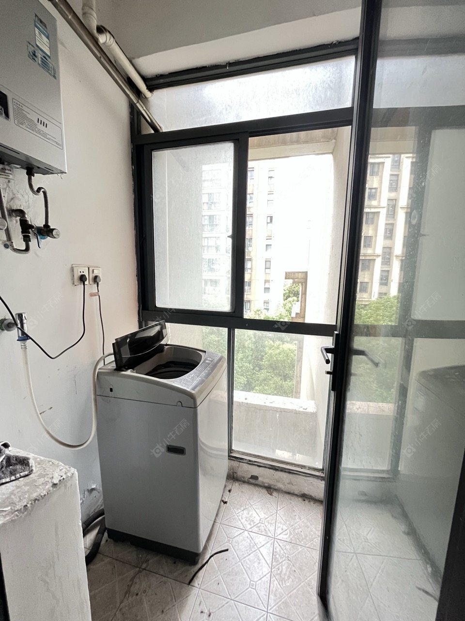 常州世茂香槟湖一期在租房源室内图_小牛看房