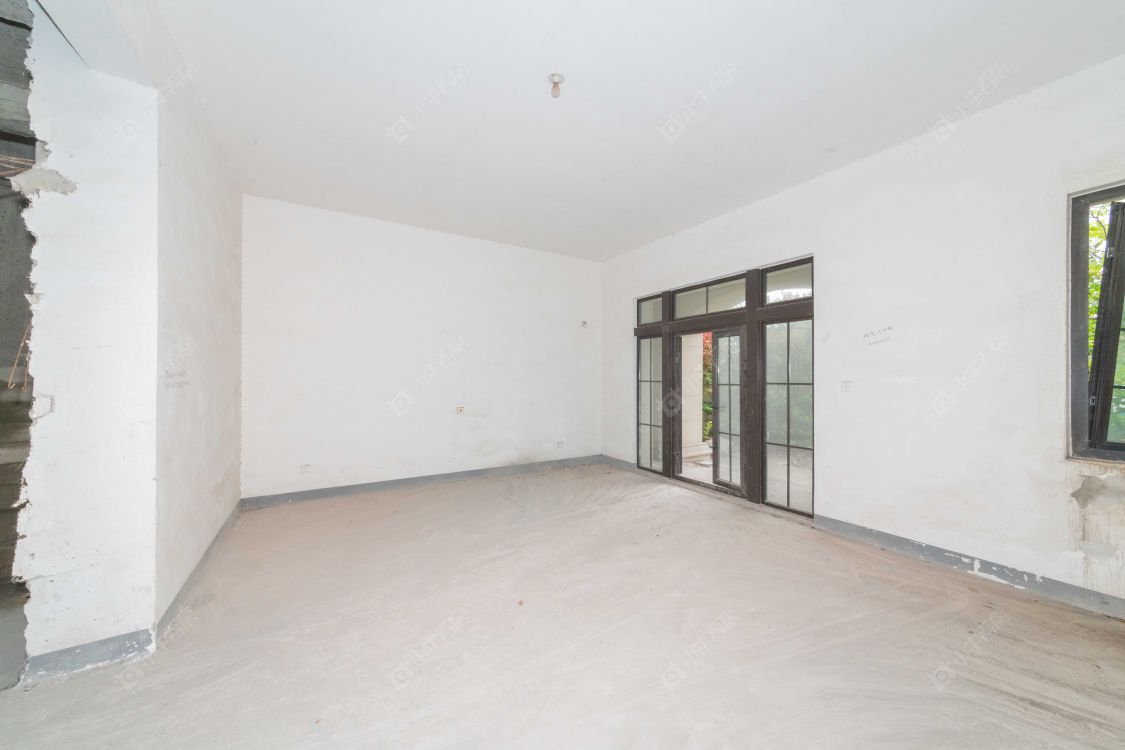 常州新城香悦半岛别墅区在售二手房源室内图_小牛看房