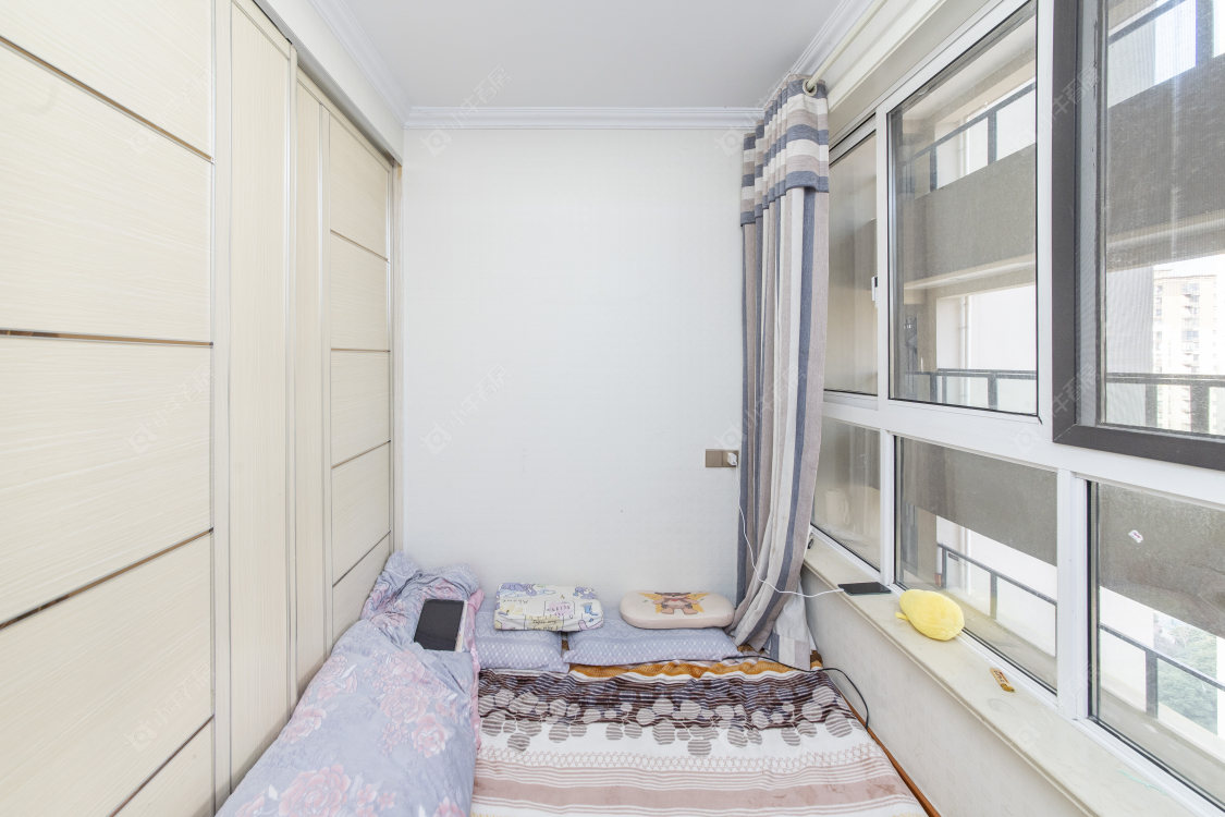 常州绿地香颂花园在售二手房源室内图_小牛看房