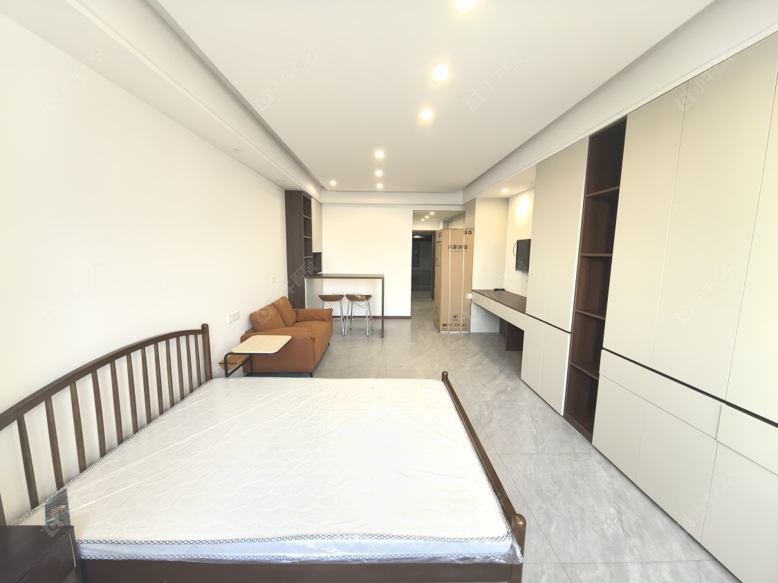 常州亚泰财富中心在租房源室内图_小牛看房