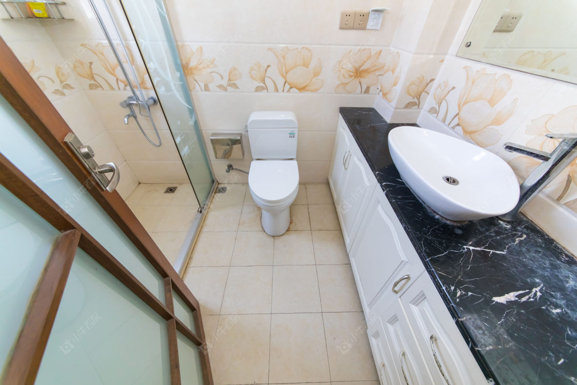 常州高成莱茵别墅区在售二手房源室内图_小牛看房