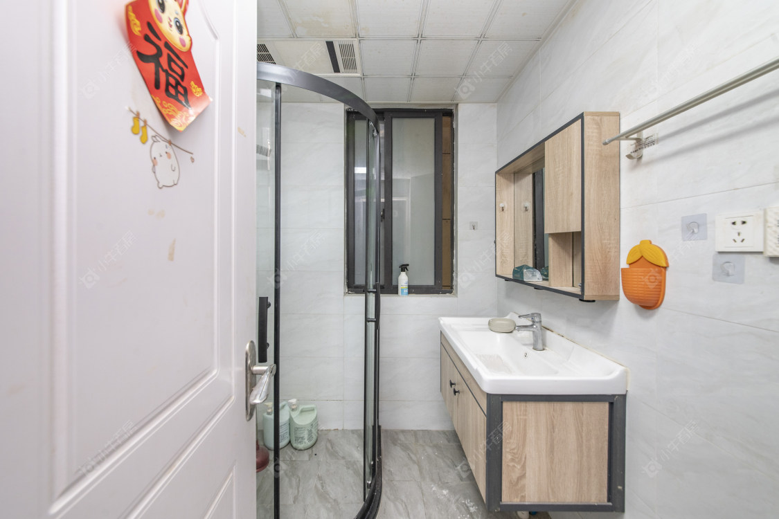 常州绿地峰云汇在售二手房源室内图_小牛看房