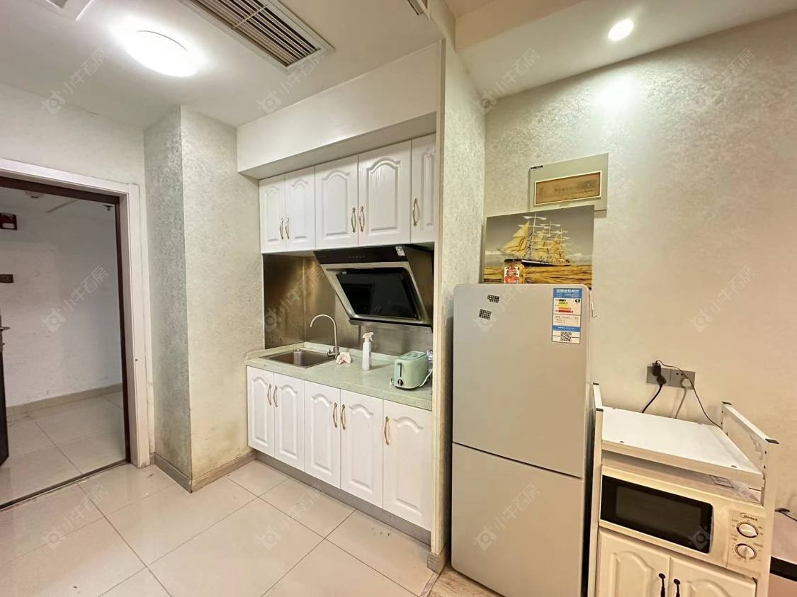 常州亚泰财富中心在租房源室内图_小牛看房