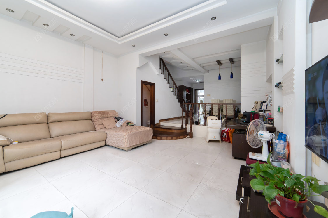 高成莱茵别墅区房源室内图 常州高成莱茵别墅区在售二手房源室内图_小牛看房