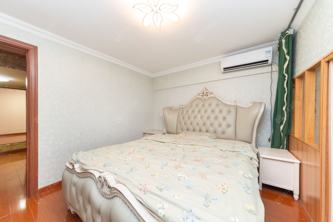 常州亚泰财富中心在售二手房源室内图_小牛看房