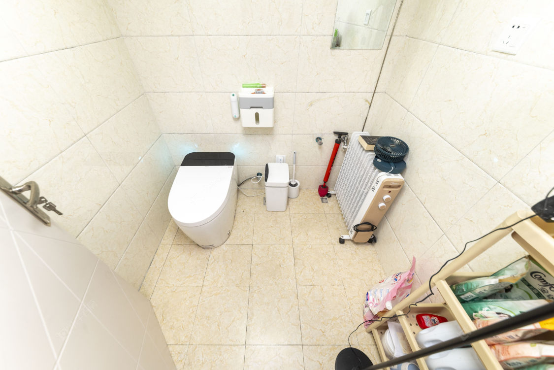 常州亚泰财富中心在售二手房源室内图_小牛看房