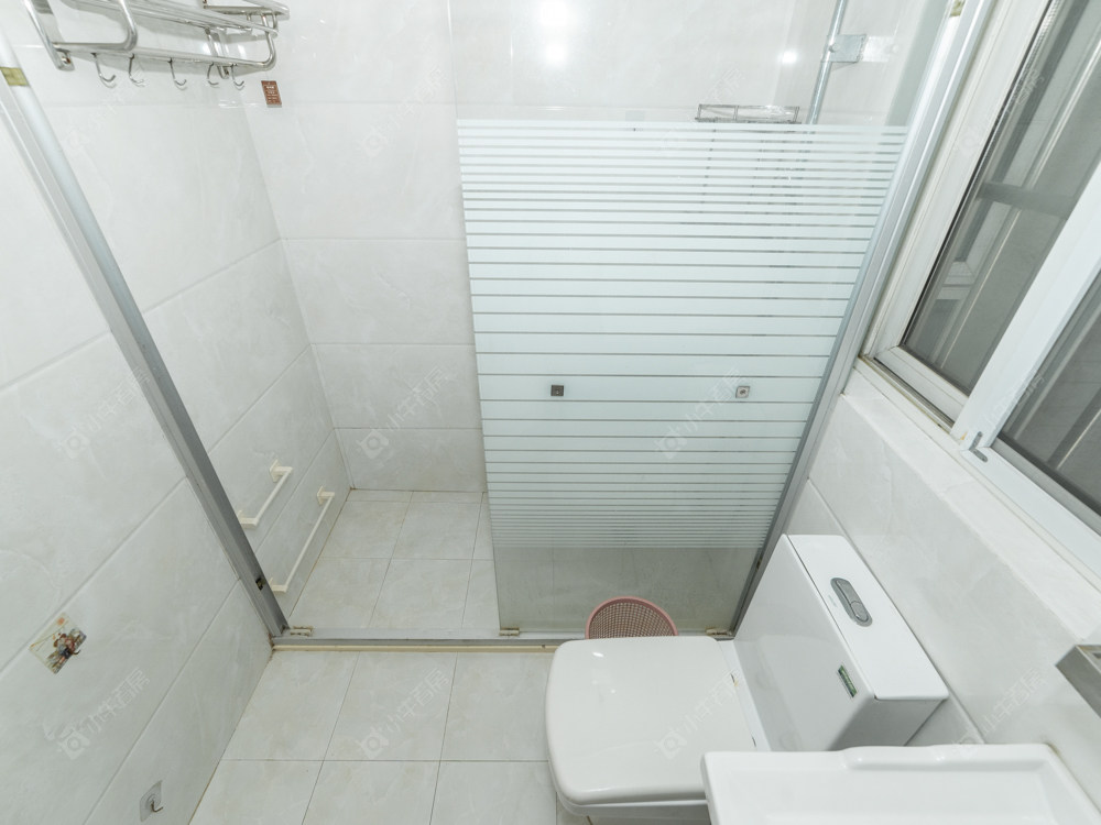 常州龙栖花园在售二手房源室内图_小牛看房