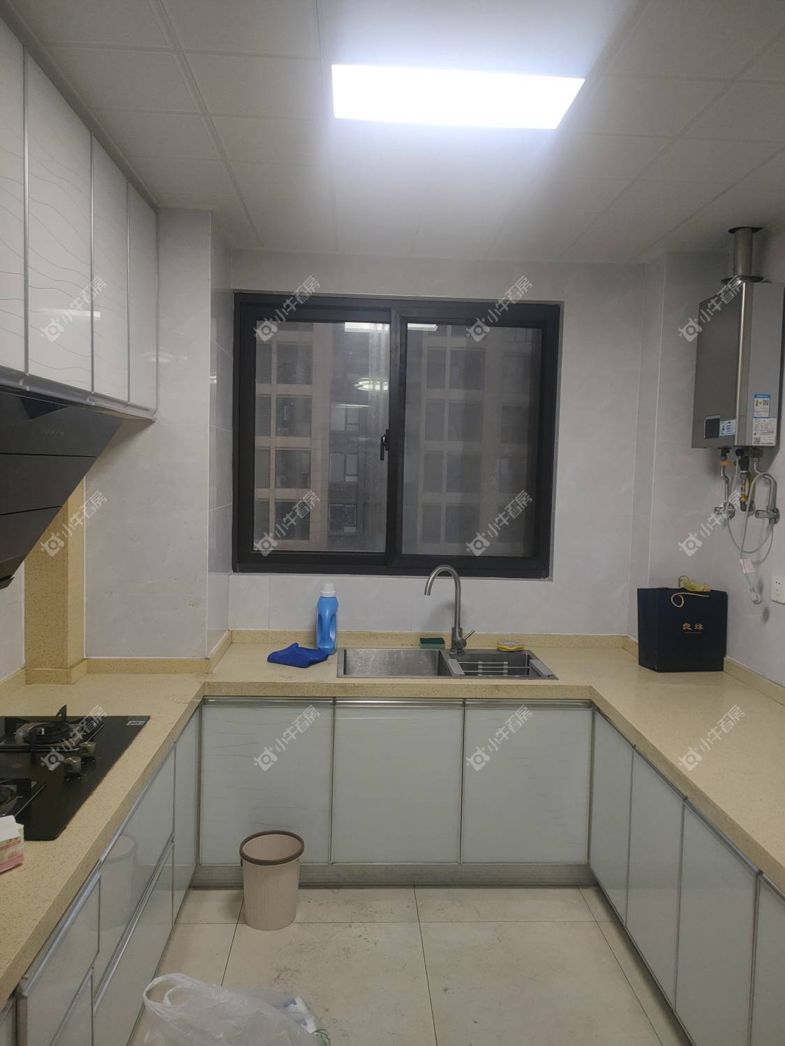 常州世茂香槟湖五期租房_小牛看房