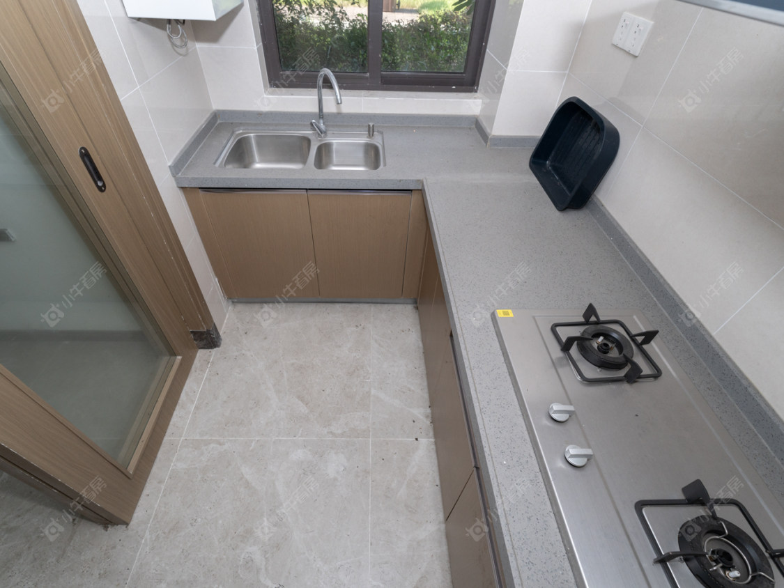 常州雅居乐山湖城湖畔小院在售二手房源室内图_小牛看房