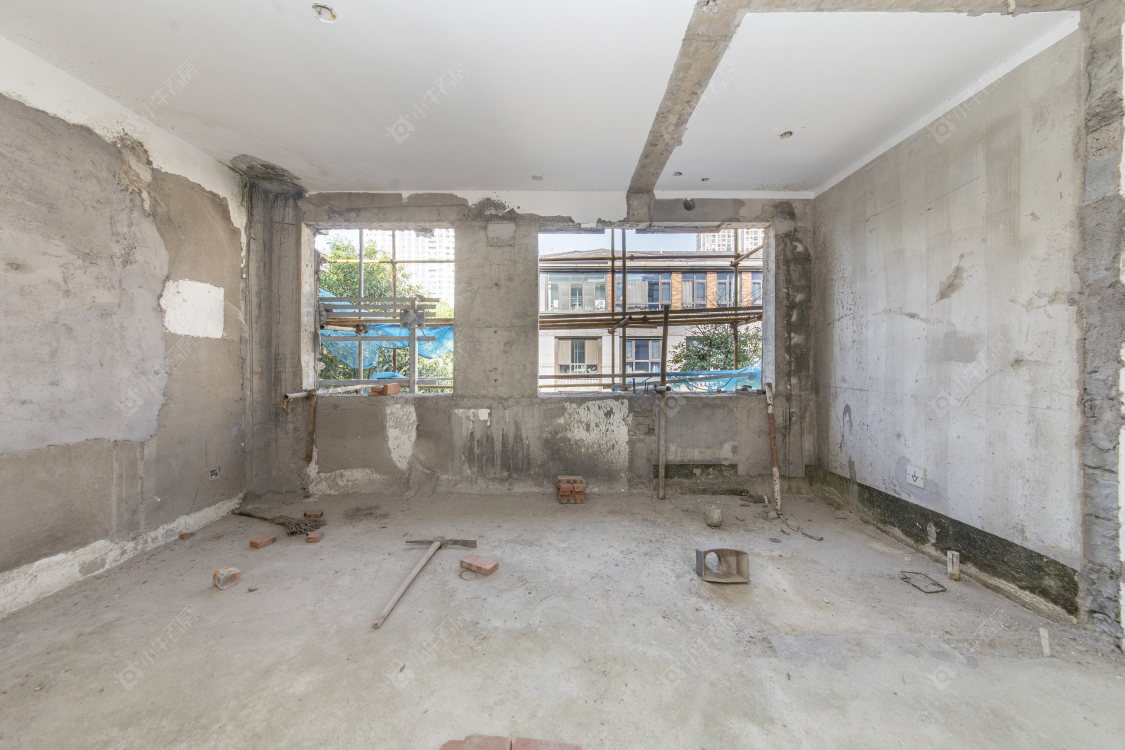 常发御龙山花园别墅区房源室内图 常州常发御龙山花园别墅区在售二手房源室内图_小牛看房