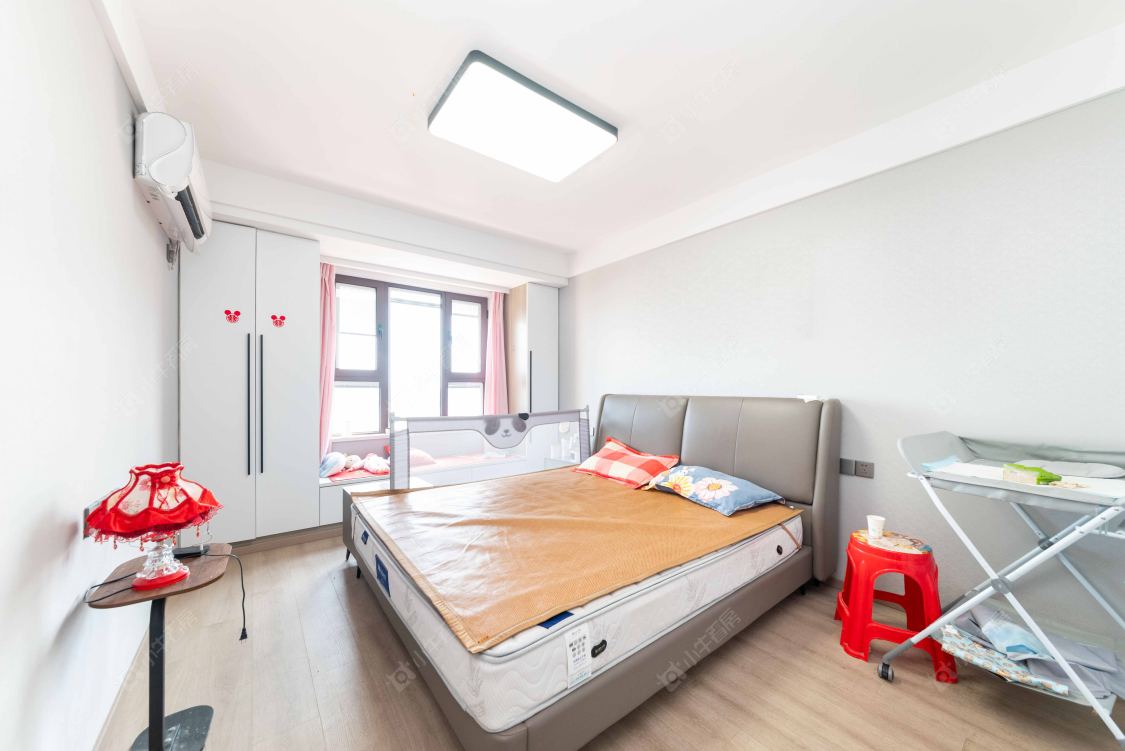 常州港龙大发龙悦府在售二手房源室内图_小牛看房