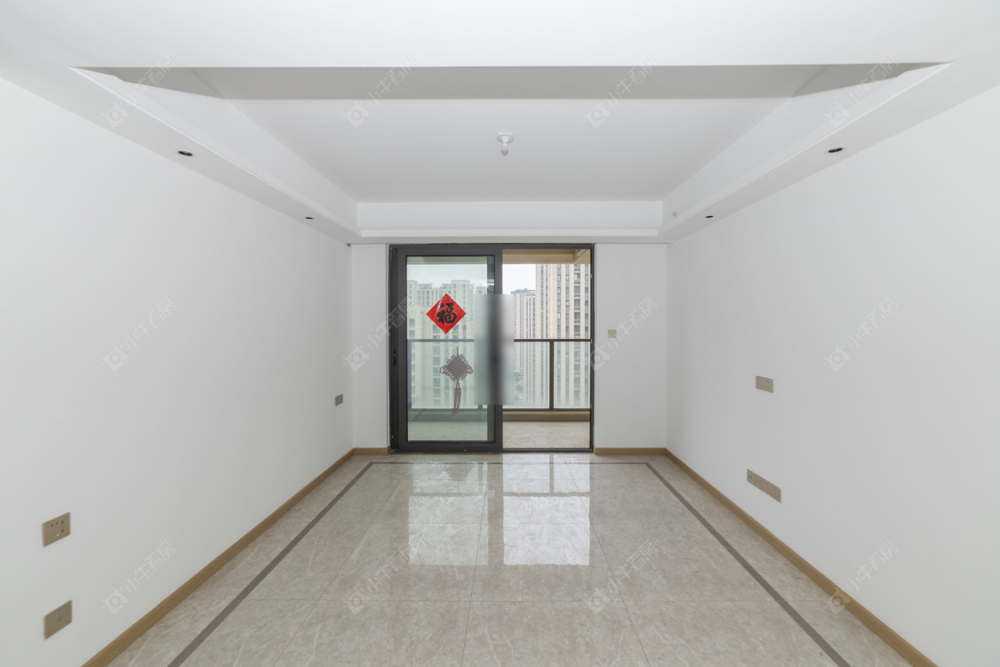 常州绿地香港名墩道在售二手房源室内图_小牛看房