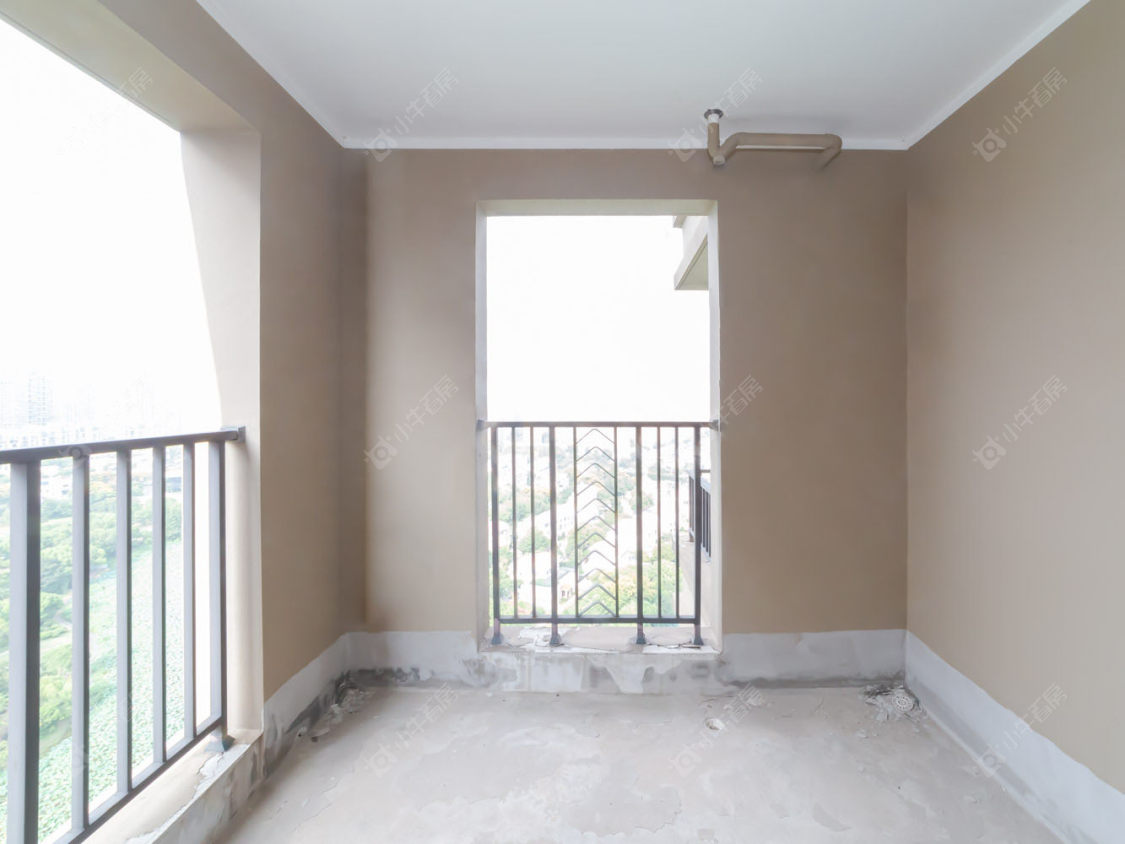 常州世茂香槟湖四期在售二手房源室内图_小牛看房