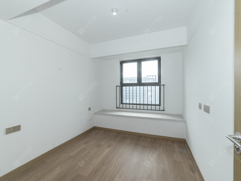 常州绿地香港名墩道在售二手房源室内图_小牛看房