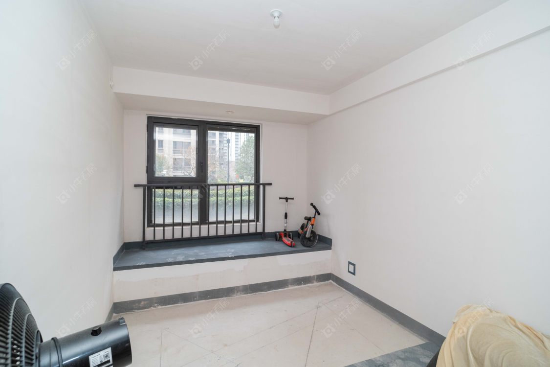 常州保利和光晨樾在售二手房源室内图_小牛看房