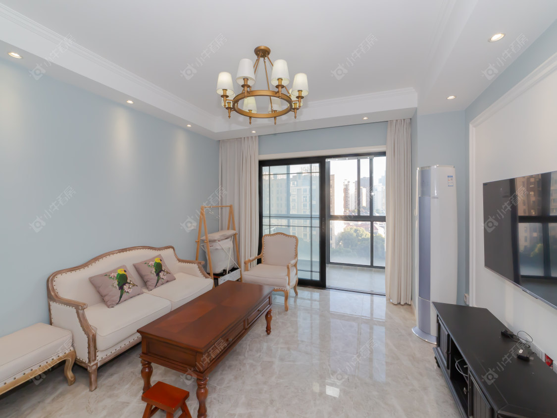 常州世茂香槟湖一期在售二手房源室内图_小牛看房