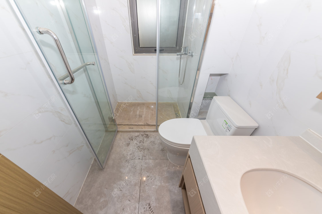 常州绿地香港名墩道在售二手房源室内图_小牛看房