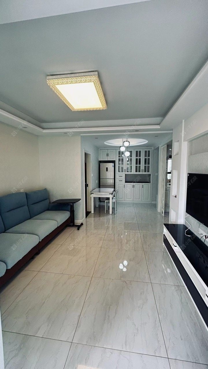 常州世茂香槟湖四期在租房源室内图_小牛看房