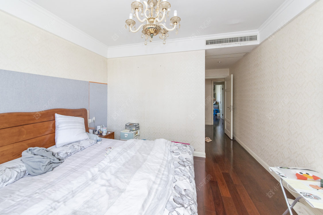 常州绿地峰云汇在售二手房源室内图_小牛看房