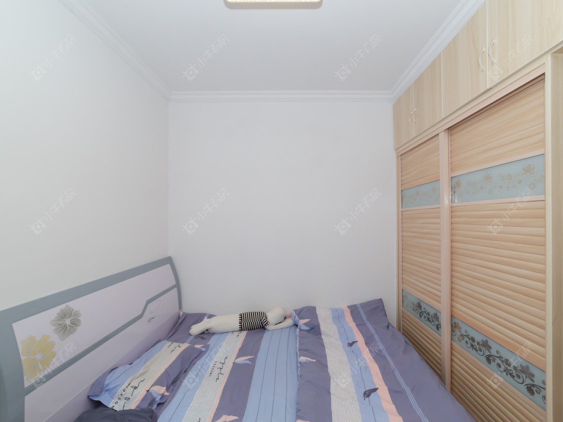 常州世茂香槟湖三期在售二手房源室内图_小牛看房