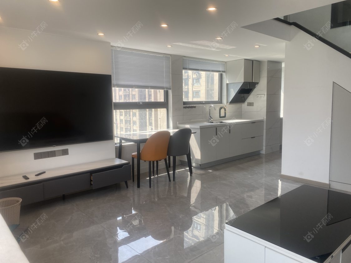 常州绿地峰荟在租房源室内图_小牛看房