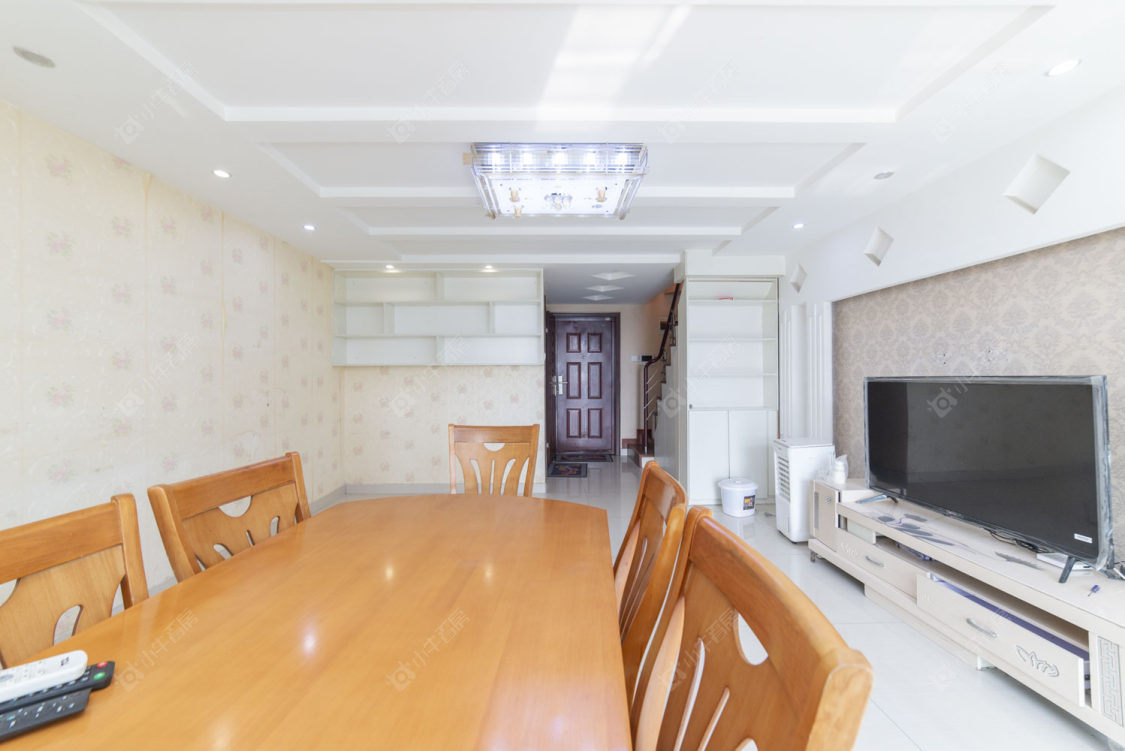 常州吾悦广场金苹果公寓在售二手房源室内图_小牛看房