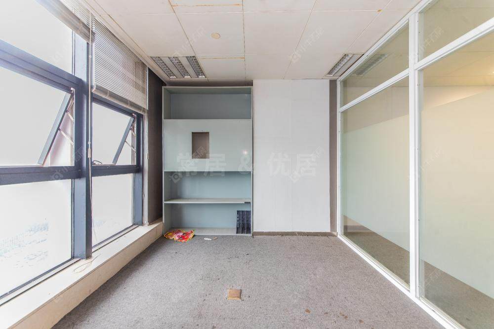 常州吾悦广场南区在售二手房房源室内图_小牛看房